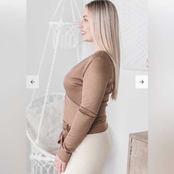 Never worn Silver Icing wrap around top - Picture 5 of 6